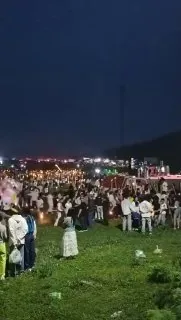 8月6日，云南曲靖宣威市乐丰乡建文村委会乌撒村民小组群众过火把节，在用可燃液体引燃火把过程中，盛有可燃液体的塑料桶意外倾倒引发燃烧，造成现场16名群众不同程度灼伤。